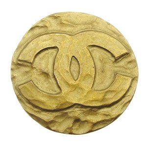 CHANEL CC Medallion Motif Brooch Pin Corsage Gold-plated 94A Authentic AK38081i